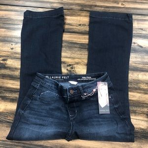 Laurie Felt Regular Silky Denim Flare Jean